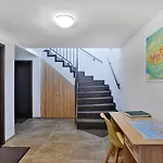 Apartment Za Rohom *