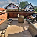 Za Rohom Apartment *