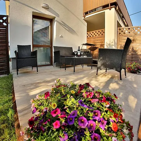 Apartman Za Rohom Lipótszentmiklós
