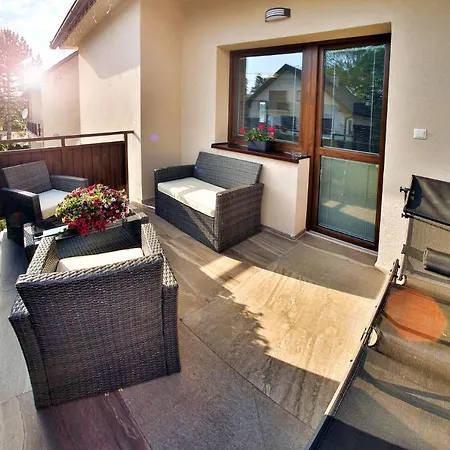 Apartment Za Rohom